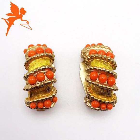 1960's Palm Beachy Goldtone Metal Clip-On Hoops - Picture 7 of 8